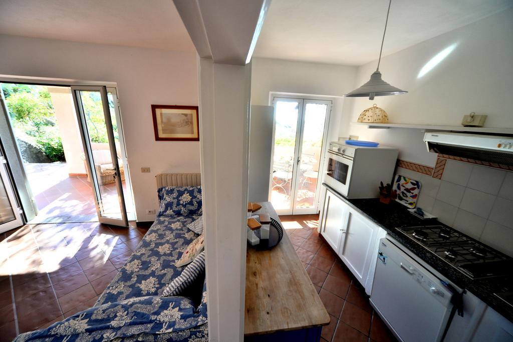 Casa Rosa Di Cavoli Vila Seccheto Exterior foto